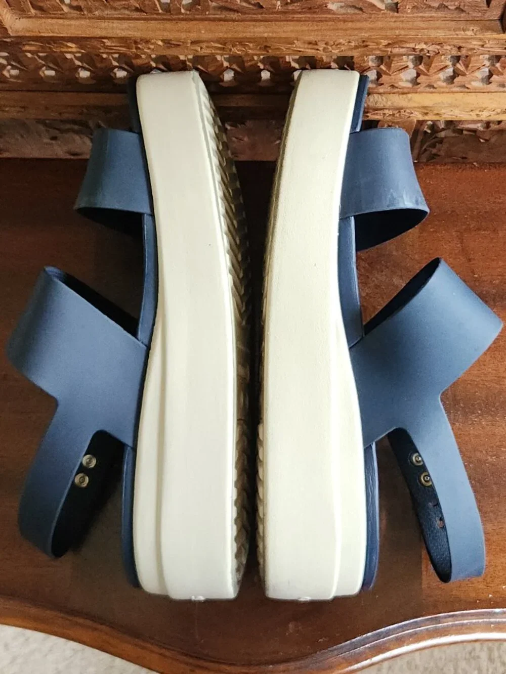 CROCS double strap
